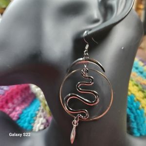 NWT Gothic Snake Hoop Dangle Earrings Gunmetal